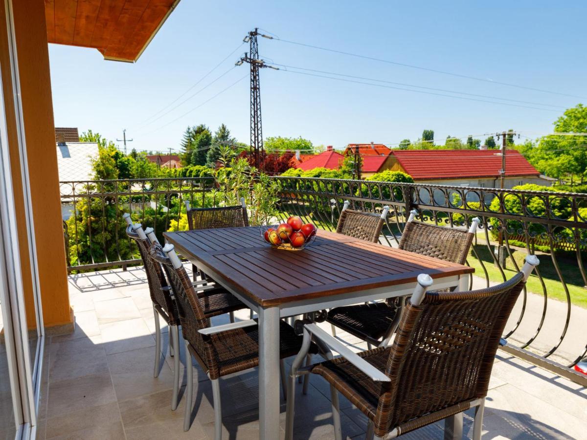 Holiday Home Szabo By Interhome バラトンレッレ エクステリア 写真